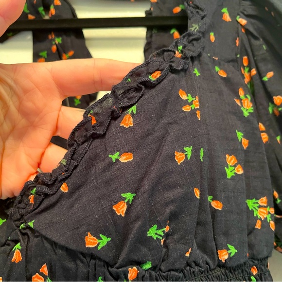 Cute country style cropped top with half sleeves - Picture 6 of 9